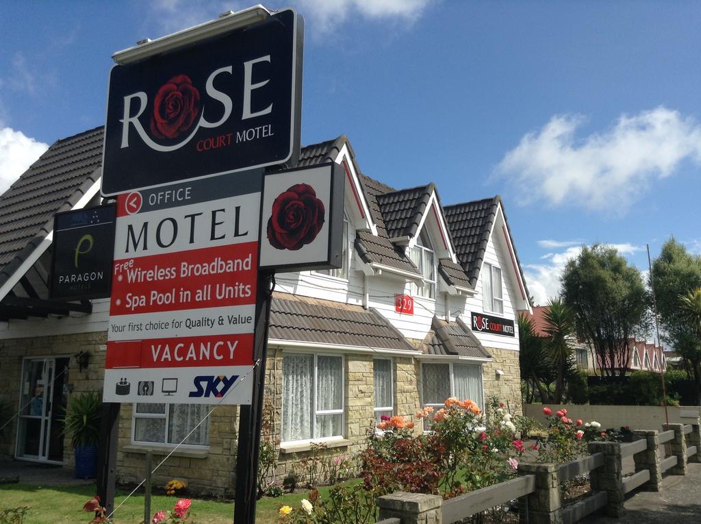 Rose Court 4*